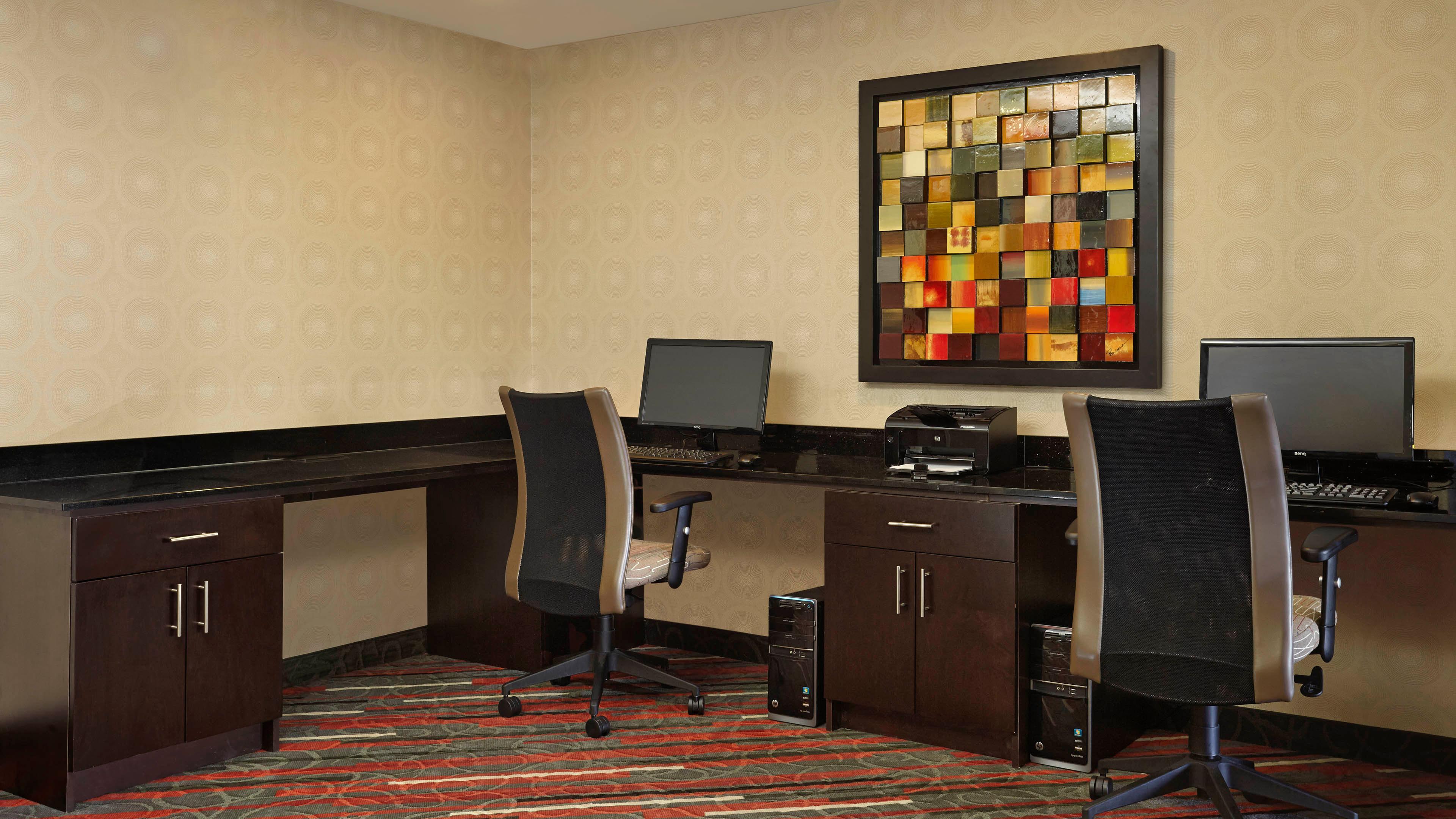 Holiday Inn Express & Suites Naples Downtown - 5Th Avenue By Ihg Bagian luar foto